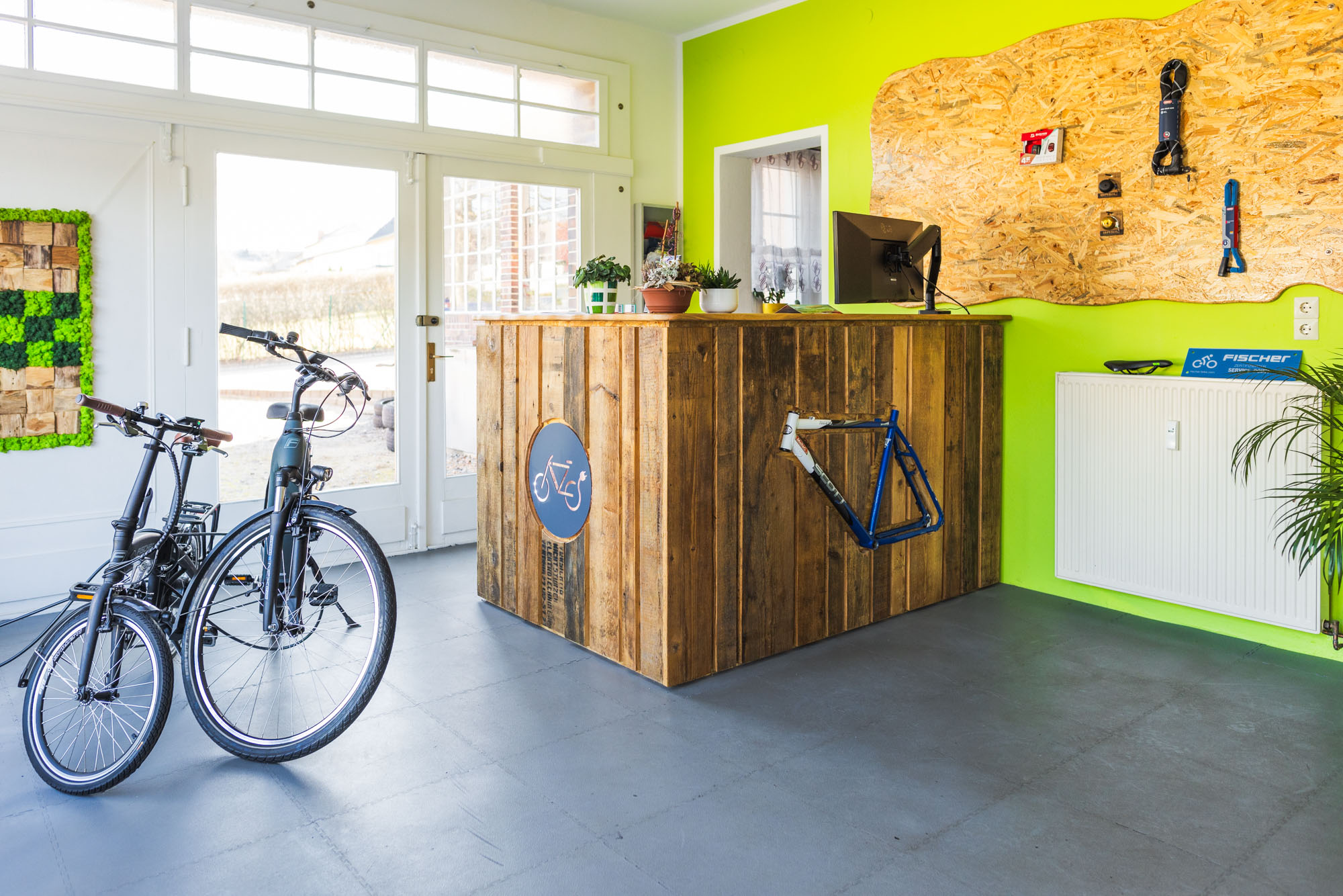 Bikestation Aalen Fahrrad & E-bike Werkstatt E-Bike-Werkstatt zur Reparatur und Wartung - Gustavs Autohof